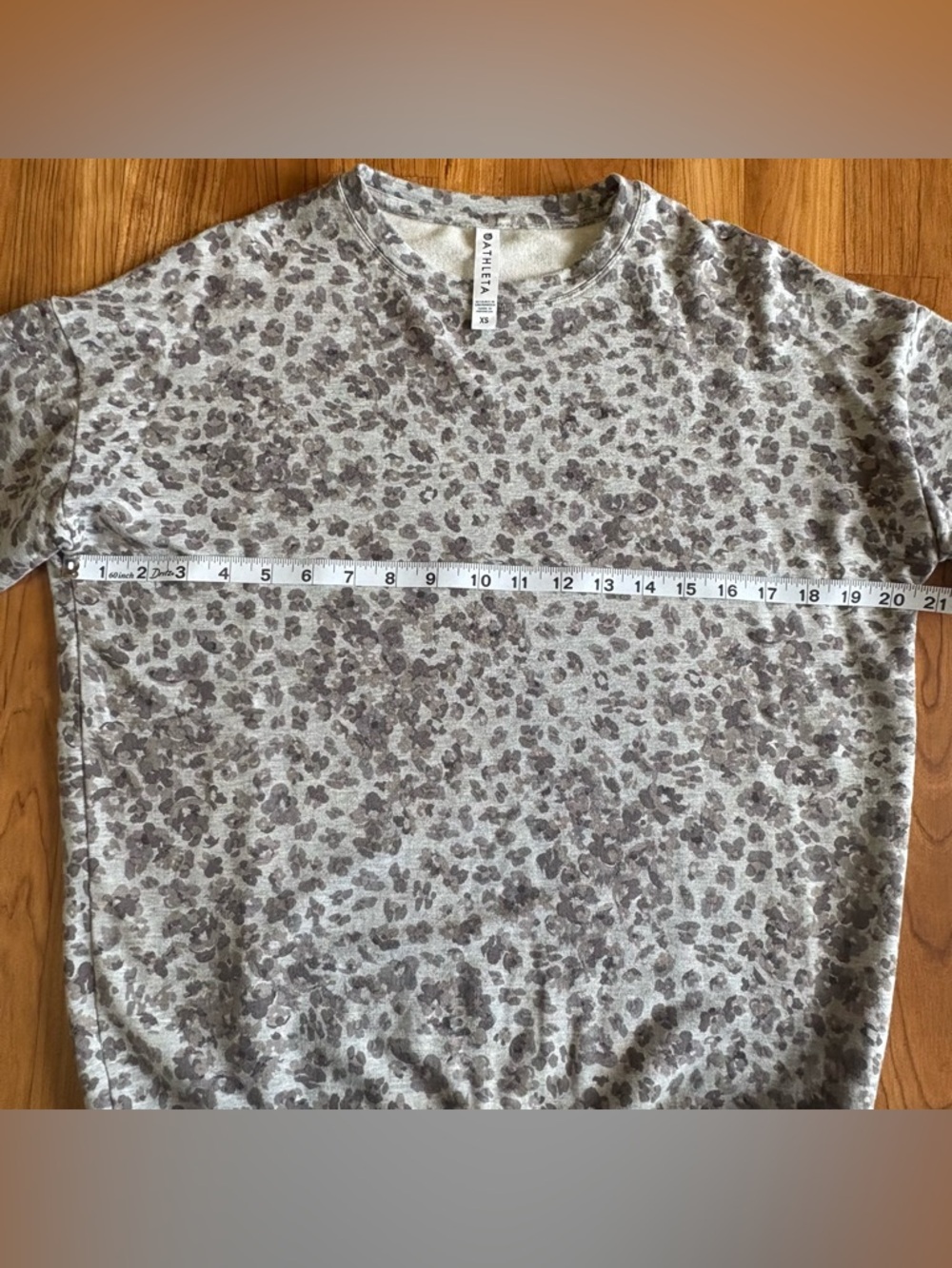 Athleta Studio to Street Splatter Sweatshirt Top Women's Size XS Gray Soft Cozy - Picture 5 of 10